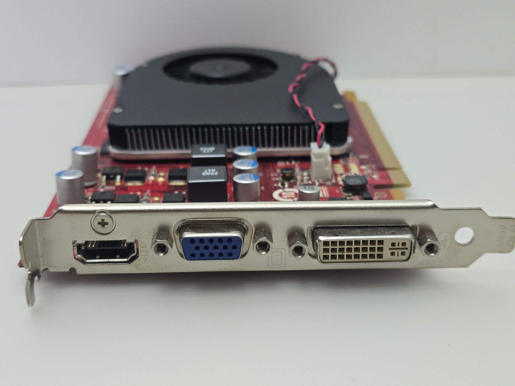 Видеокарта Medion GeForce GT 240 512MB  (GDDR3,128 Bit,HDMI,PCI-Ex,Б/у) - фото фото фото 1
