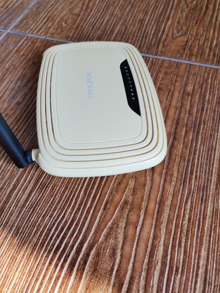 Роутер Tp-link TL-WR740N - фото фото фото 3