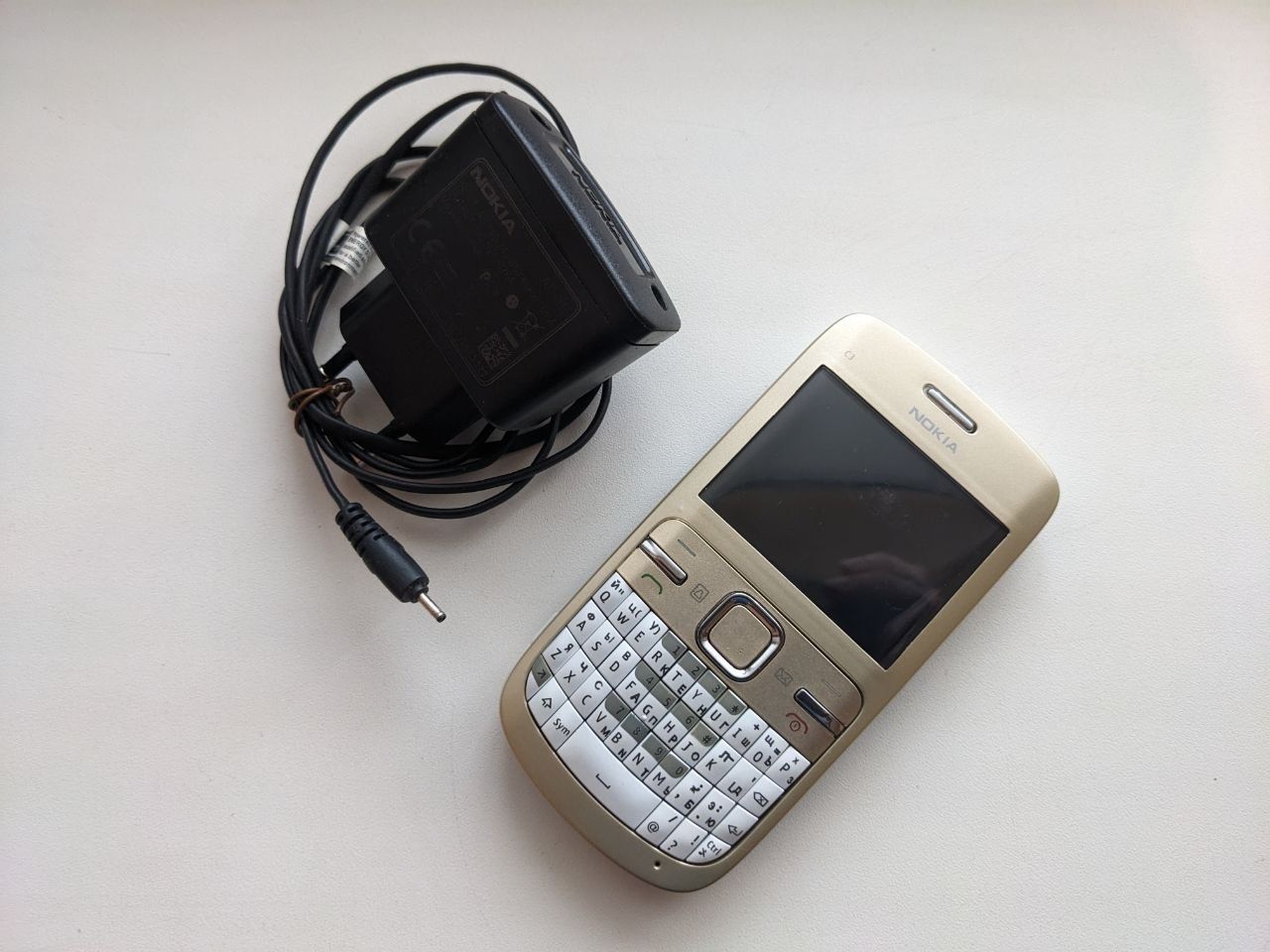 Мобільний телефон Nokia C3-00  бу. - фото фото фото 0