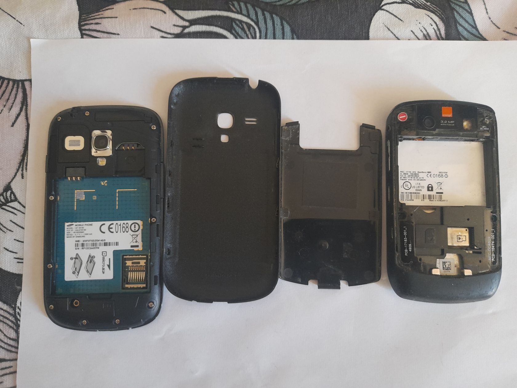 Лот мобільних телефонів Samsung та Blackberry - фото фото фото 5