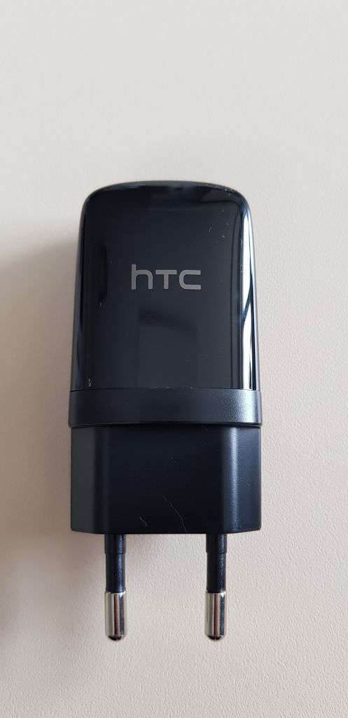Htc 5v 1a ОРИГИНАЛ - фото фото фото 1