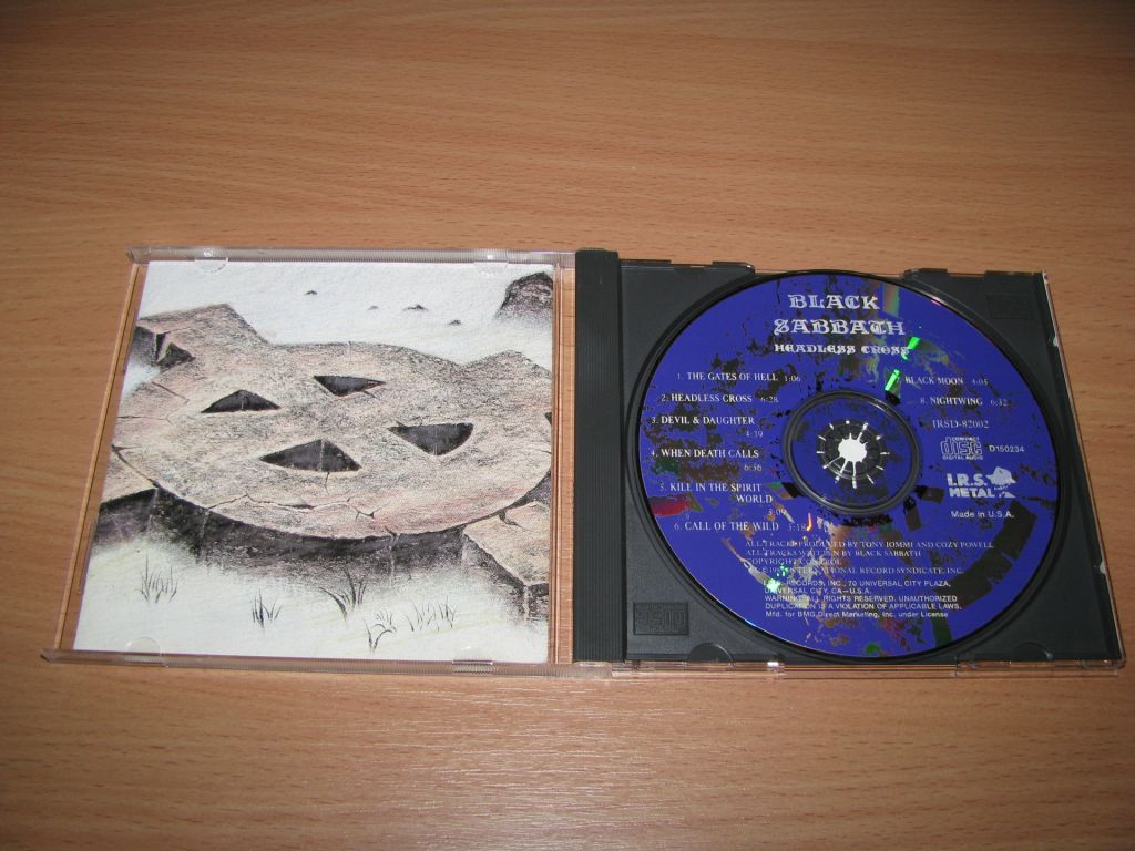 BLACK SABBATH - Headless Cross      (1989 I.R.S., 1st press,USA) - фото фото фото 1