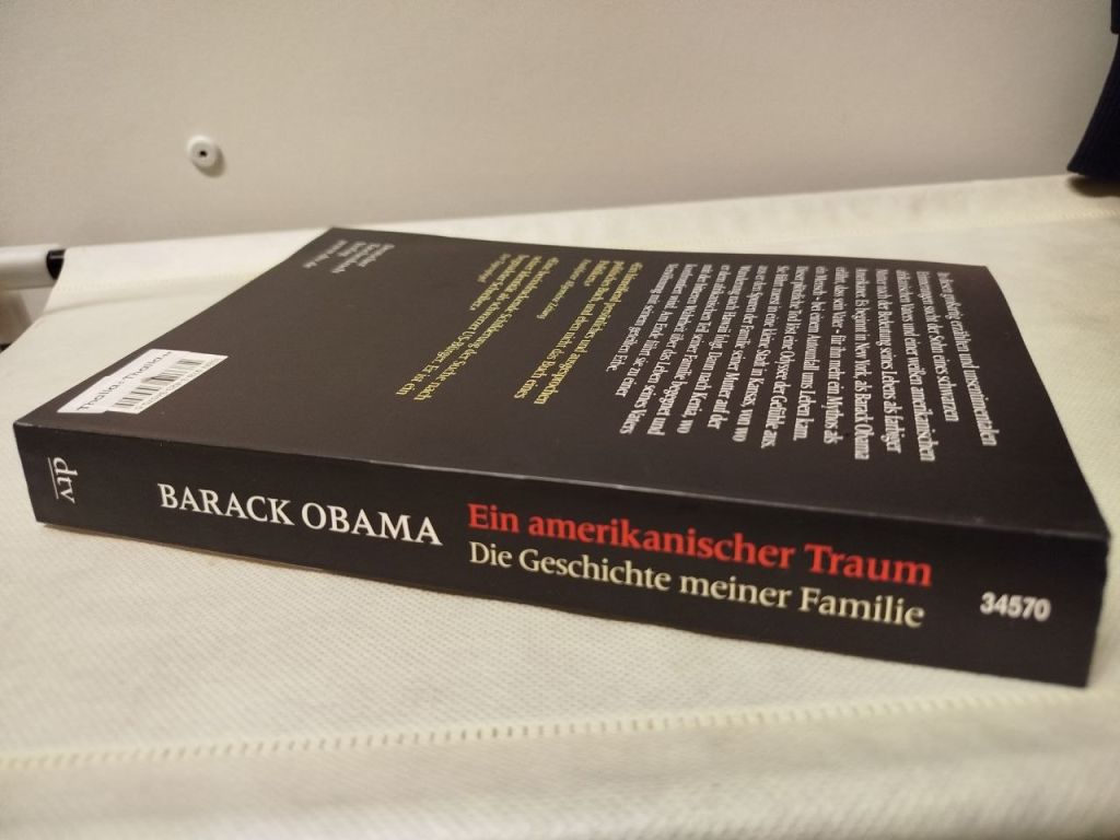 книга мемуари Барак Обама «Ein amerikanischer Traum. Die Geschichte meiner Familie»  (німецькою мовою) - фото фото фото 3
