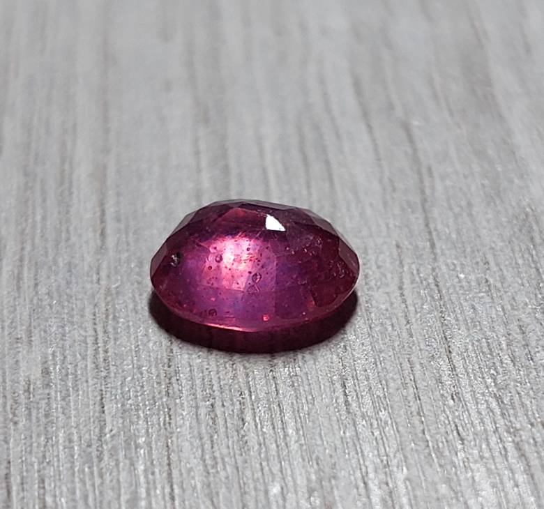 Рубин  2.51 Ct.  8.4 x 7.3 x 3.8 mm - фото фото фото 4
