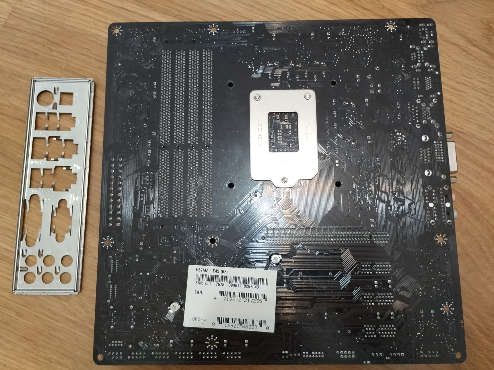 Материнська плата MSI H67MA-E45  (B3) Socket 1155 - фото фото фото 3