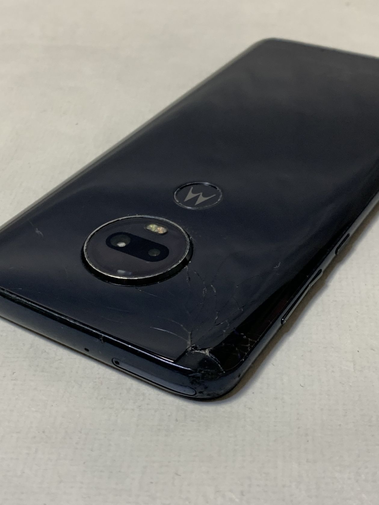Motorola Moto G7 Plus XT1965-3 4/64GB Dual - фото фото фото 5