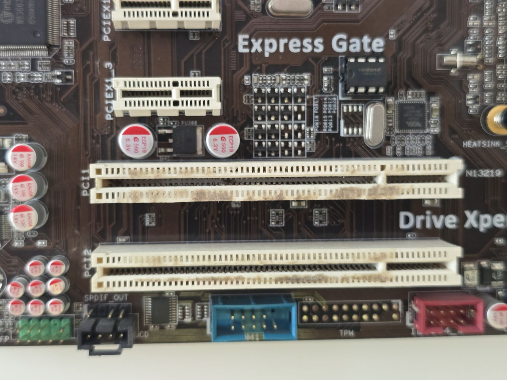 Материнська плата s775 ASUS P5QD  (Socket 775, DDR2/DDR3, P45, б/у) БРАК! НЕРОБОЧІ PCI!! - фото фото фото 3