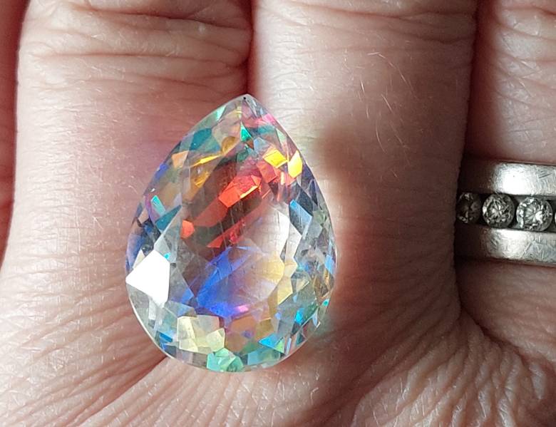 Радужный кварц 17.2 Ct - фото фото фото 3