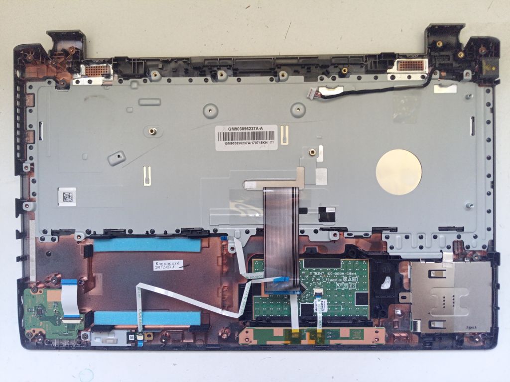Б/У Топкейс  (КЛАВІАТУРА НЕ РОБОЧА)  на TOSHIBA Z50-C-139 - фото фото фото 1