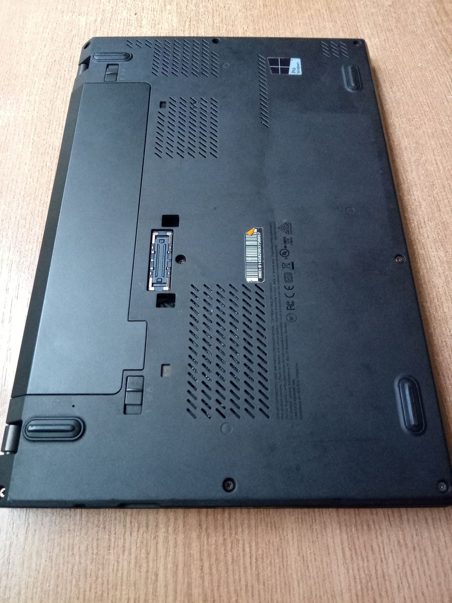 Ноутбук Lenovo ThinkPad X260          (i5, SSD 256Gb) - фото фото фото 6