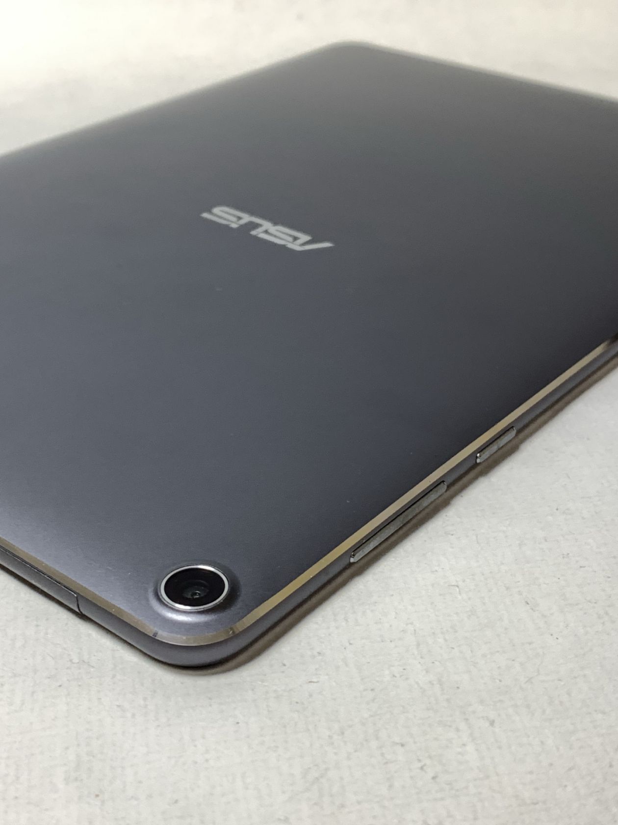 Планшет  ASUS ZenPad 3S 10  (Z500M) wifi +3g - фото фото фото 3