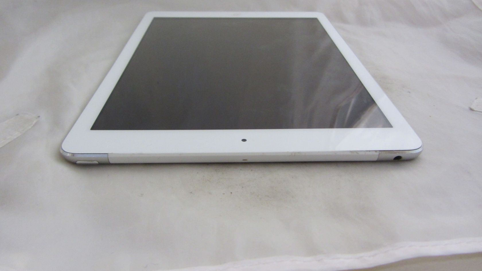 Apple iPad Air 1 White - фото фото фото 2
