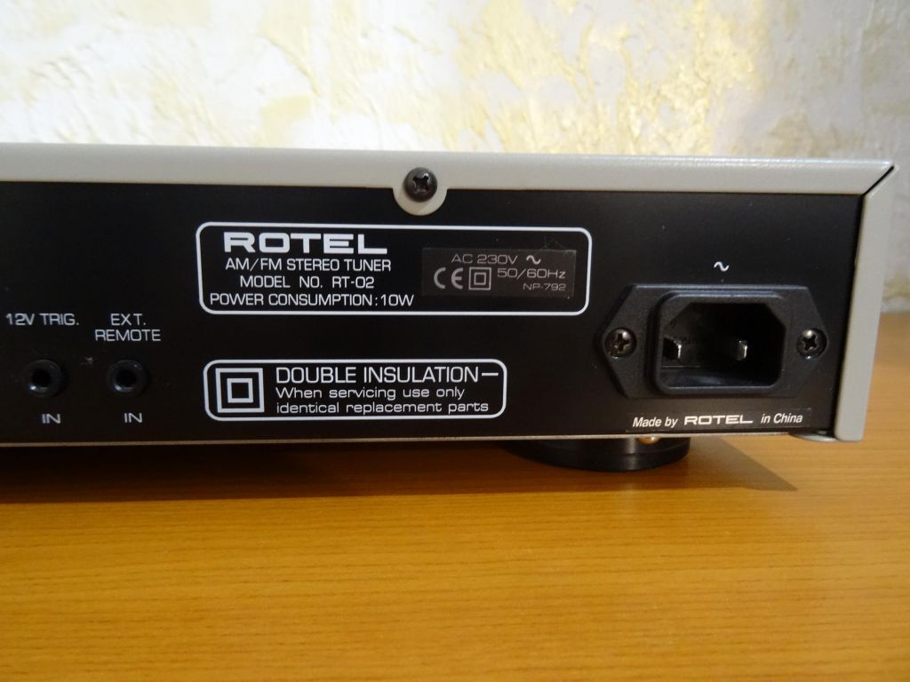 Rotel RT-02 FM/AM Stereo Tuner RDS. 150$ - фото фото фото 4