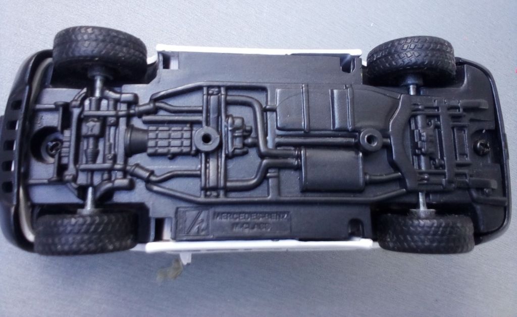 1/43 Hongwell Mercedes Benz ML Police  Cararama - фото фото фото 5