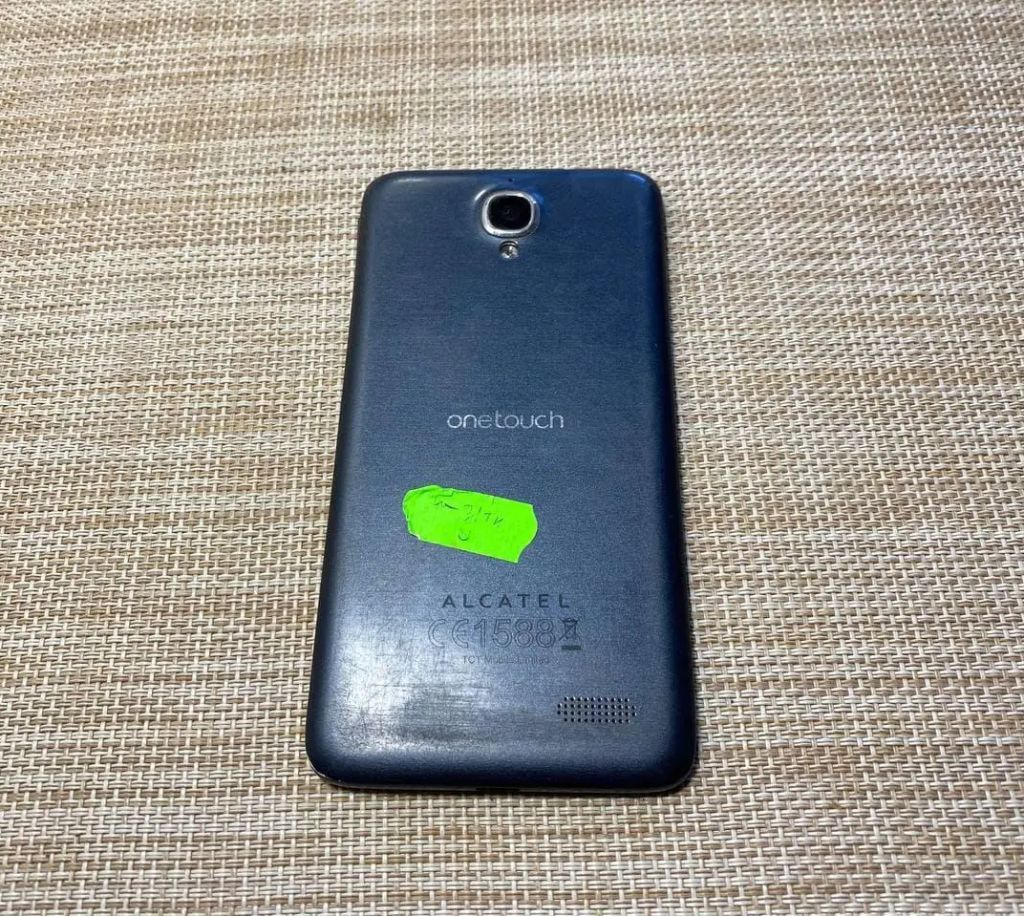Alcatel One Touch Idol 6030D кришка і інші запчастини - фото фото фото 0