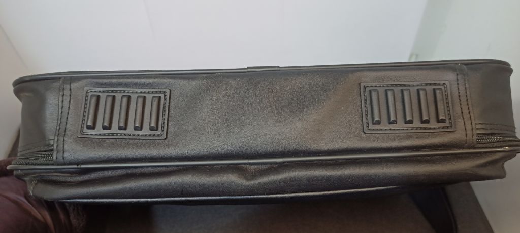Б/У Сумка для ноутбука 15.6" PORTCase model KCB-002BKP Black код. СН10 - фото фото фото 5