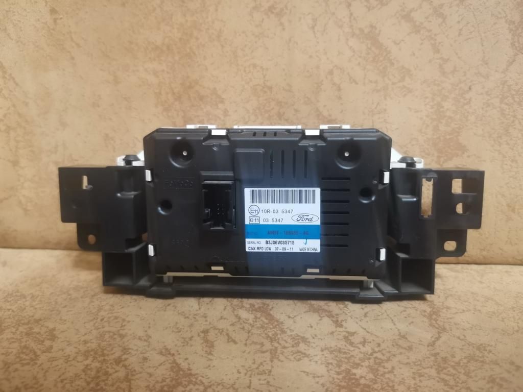 Экран магнитолы Форд Фокус 3 Ford Focus MK3 С-MAX AM5T-18B955 - фото фото фото 1