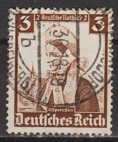1935 - Рейх - Народні костюми 3 Mi.588 _гаш - фото фото фото 0