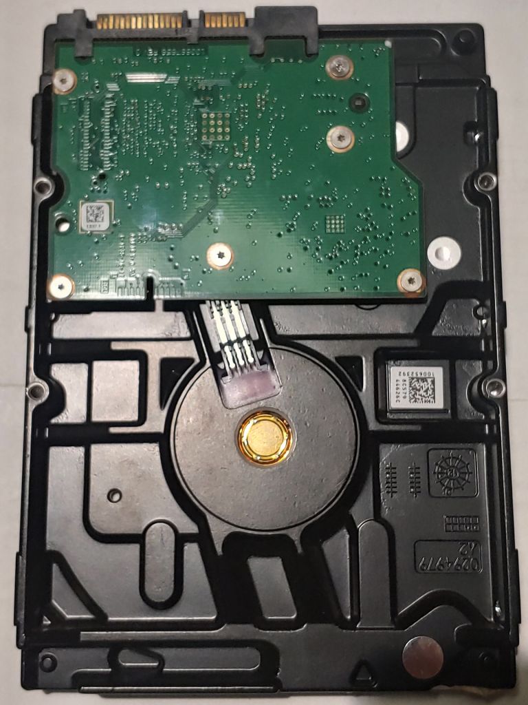 Жесткий диск SATA III Seagate Barracuda ST1000DM003 на 1Тб - фото фото фото 0