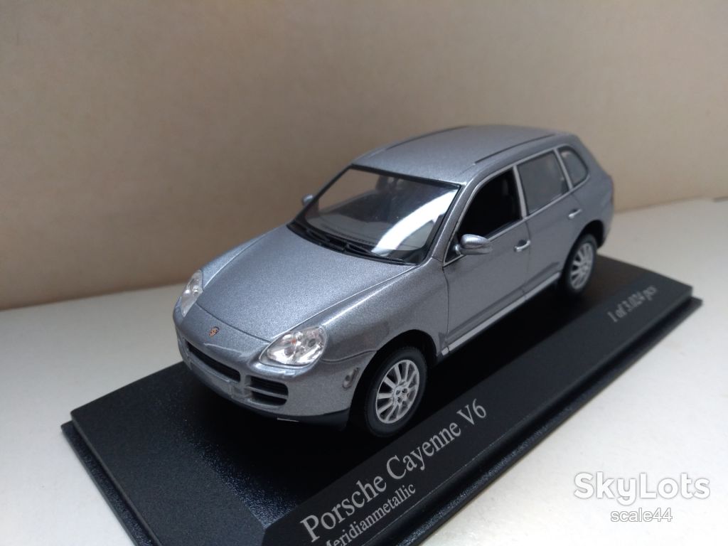 Porsche Cayenne V6.Minichamps.1/43 - фото фото фото 1