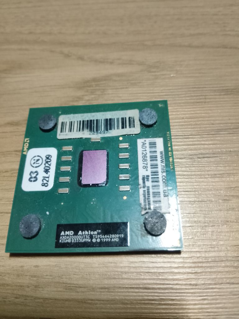 AMD Athlon XP 2000+  (AXDA2000DUT3C) - фото фото фото 0