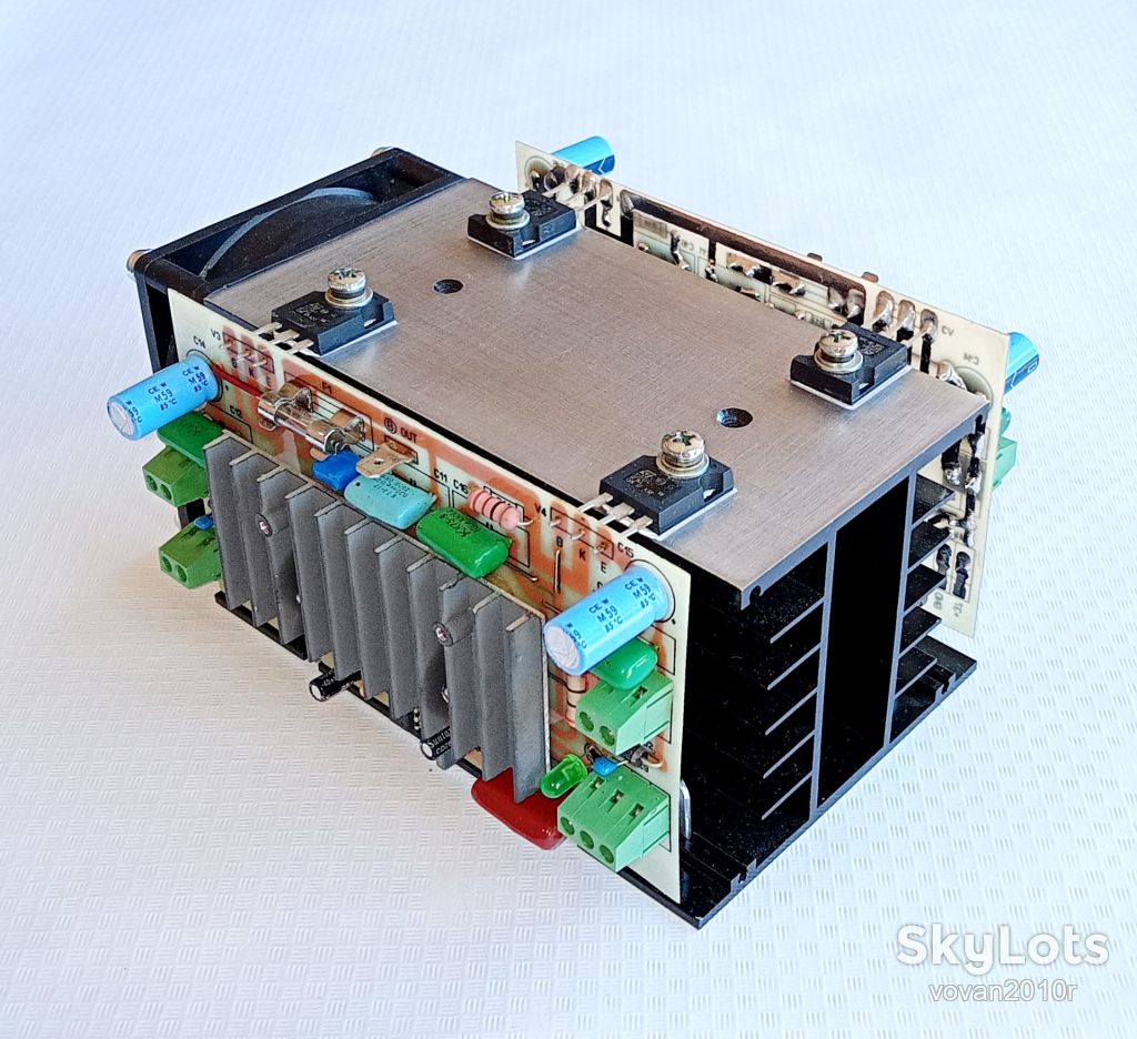Усилитель    (блок УНЧ)  AMPLIFIER DOROF v2026.1    (2x120Вт) - фото фото фото 1