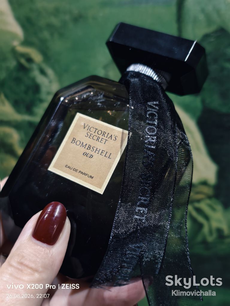 Парфумована вода Victoria's Secret Bombshell Oud 100 ml - фото фото фото 0