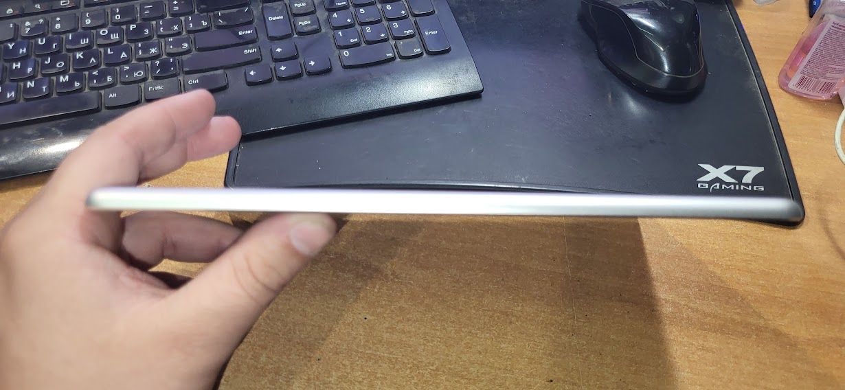 Планшет Apple iPad Air Wi-Fi 4G 16Gb № 220809211 - фото фото фото 4