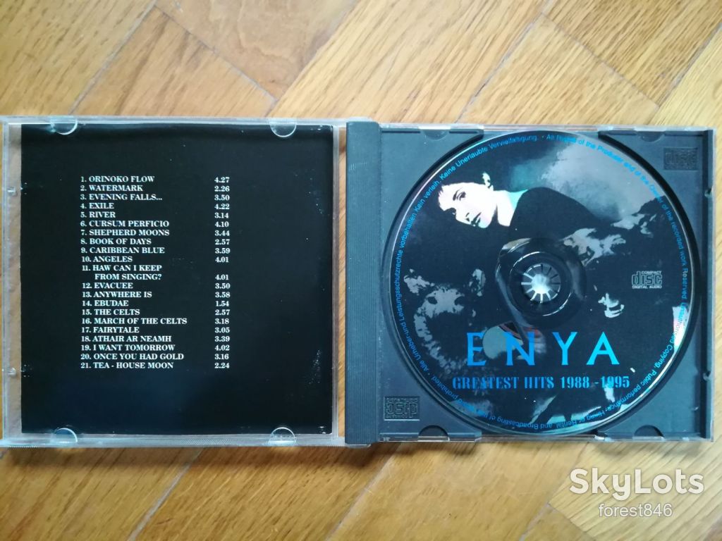 Enya-Greatest hits-состояние: 5 - фото фото фото 2