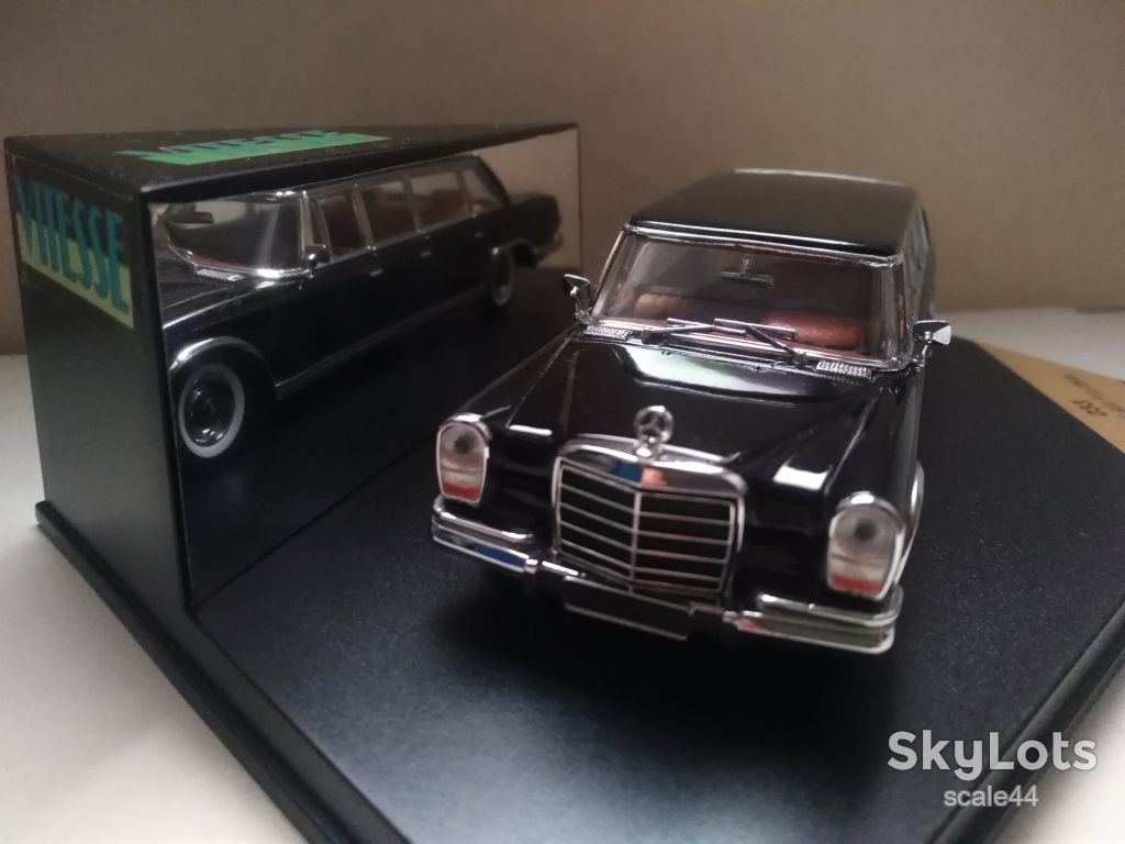 Mercedes 600 Pullman 1965.Vitesse.1/43 - фото фото фото 2