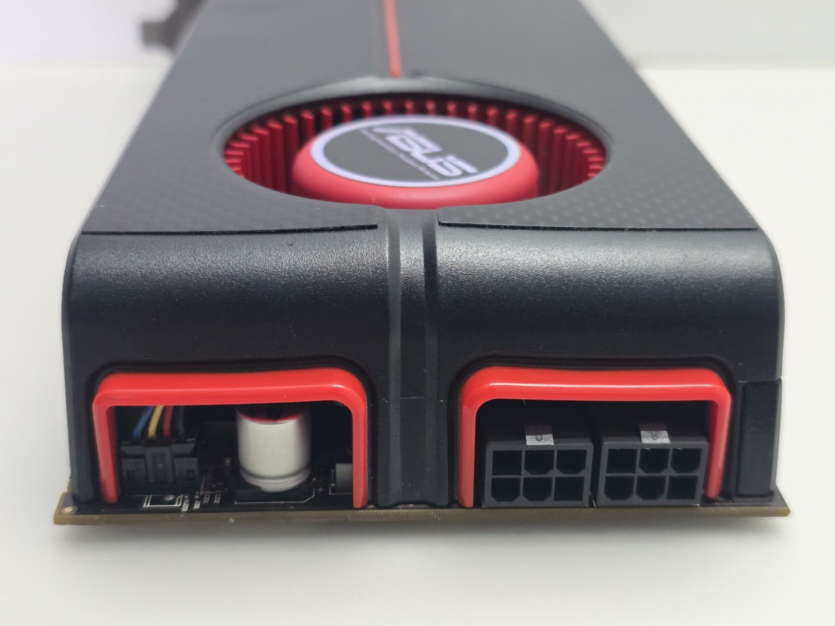 Видеокарта ASUS Radeon HD 5850 1GB  (1GB,GDDR5,256 Bit,HDMI,PCI-Ex,Б/у) - фото фото фото 2