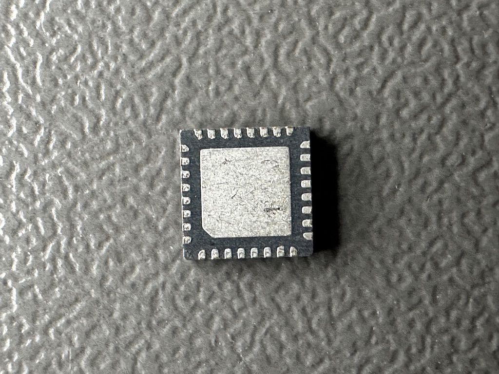 Мікросхема Intersil ISL9238CHRTZ Original - фото фото фото 2