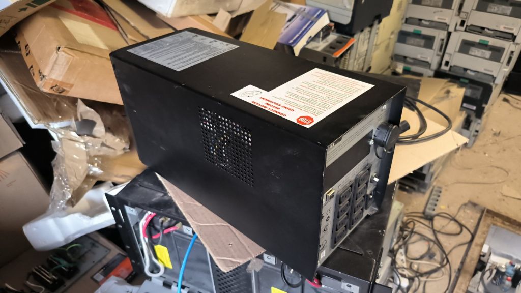 Безперебійник APC SMART-UPS 1500 SUA1500I №1 - фото фото фото 2