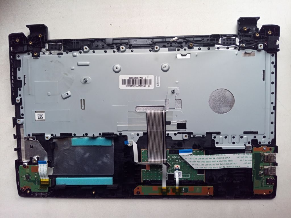 Б/У Топкейс на Toshiba dynaBook B35/Y - фото фото фото 1