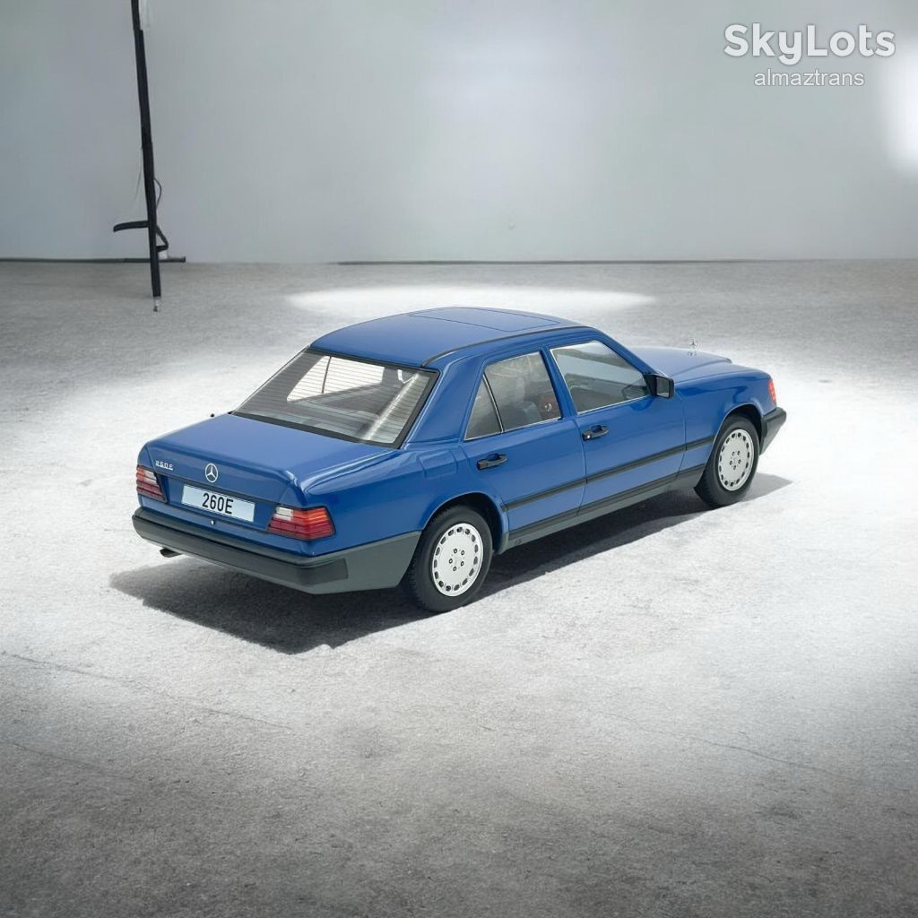 Mercedes-Benz 260 E W124  (1984) масштаб 1:18 - Model Car Group - фото фото фото 2