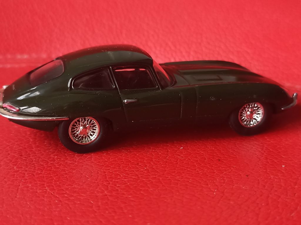 JAGUAR  TYPE  E  1 :43 DeAgostini - фото фото фото 3