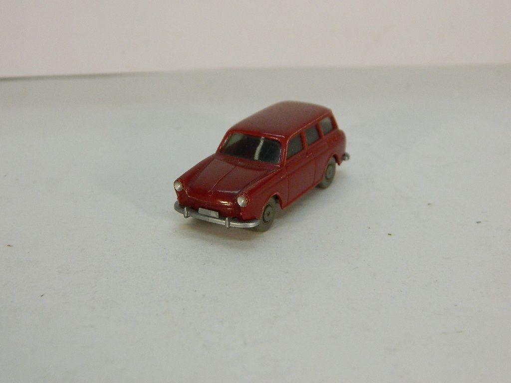 Автомобиль VW 1500 Variant. WIKING 1:87 H0  (11843) . - фото фото фото 0