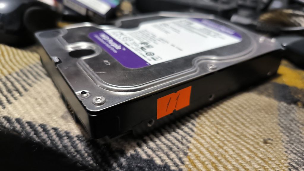 Жорсткий диск HDD Western Digital WD20PURZ 2TB №11 - фото фото фото 2