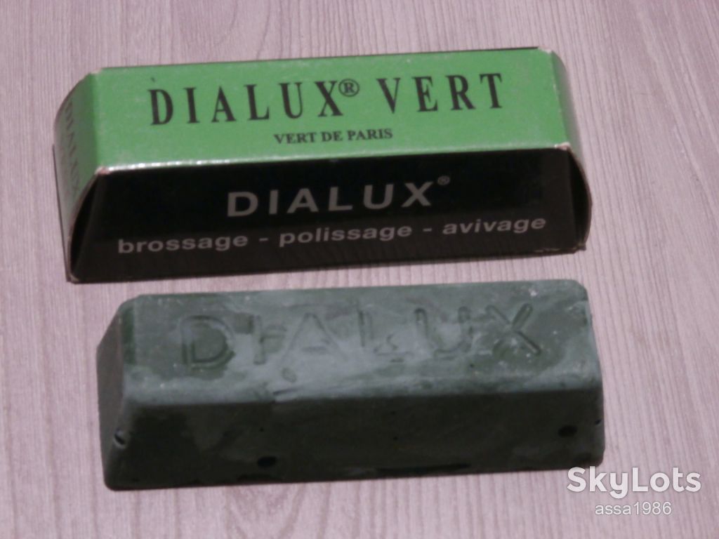 Паста полировальная DIALUX зеленая  125г ,для промежуточной     (грубой) полировки серебра,белого и желтого золота,платины,хрома - фото фото фото 0