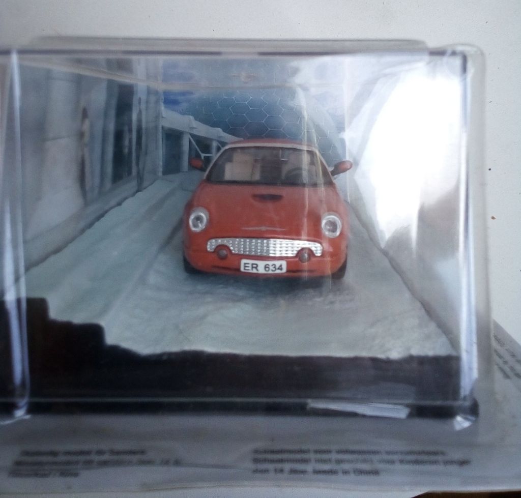 Ford Thunderbird 1:43 James Bond Collection - фото фото фото 2