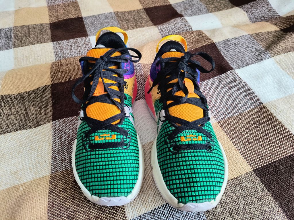 Кросівки Nike LeBron Witness 7 - фото фото фото 2