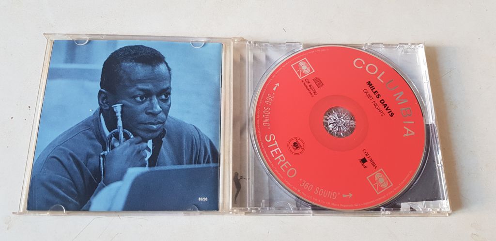 Miles Davis Quiet Nights CD фірмовий - фото фото фото 2