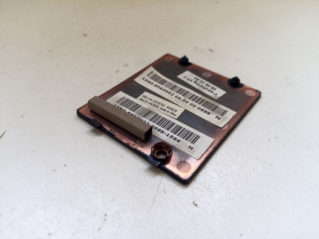 Б/У Сервісна кришка Lenovo ThinkPad SL 500 - фото фото фото 2