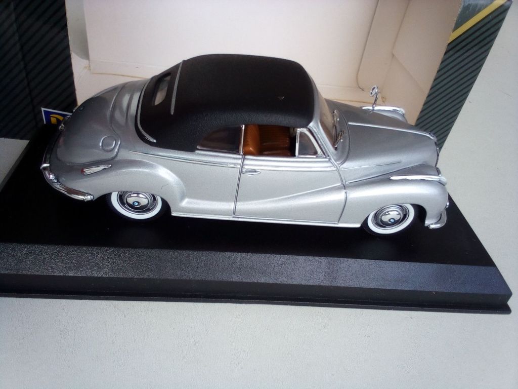 1:43 Detail Cars BMW 502 Cabrio soft top - фото фото фото 6
