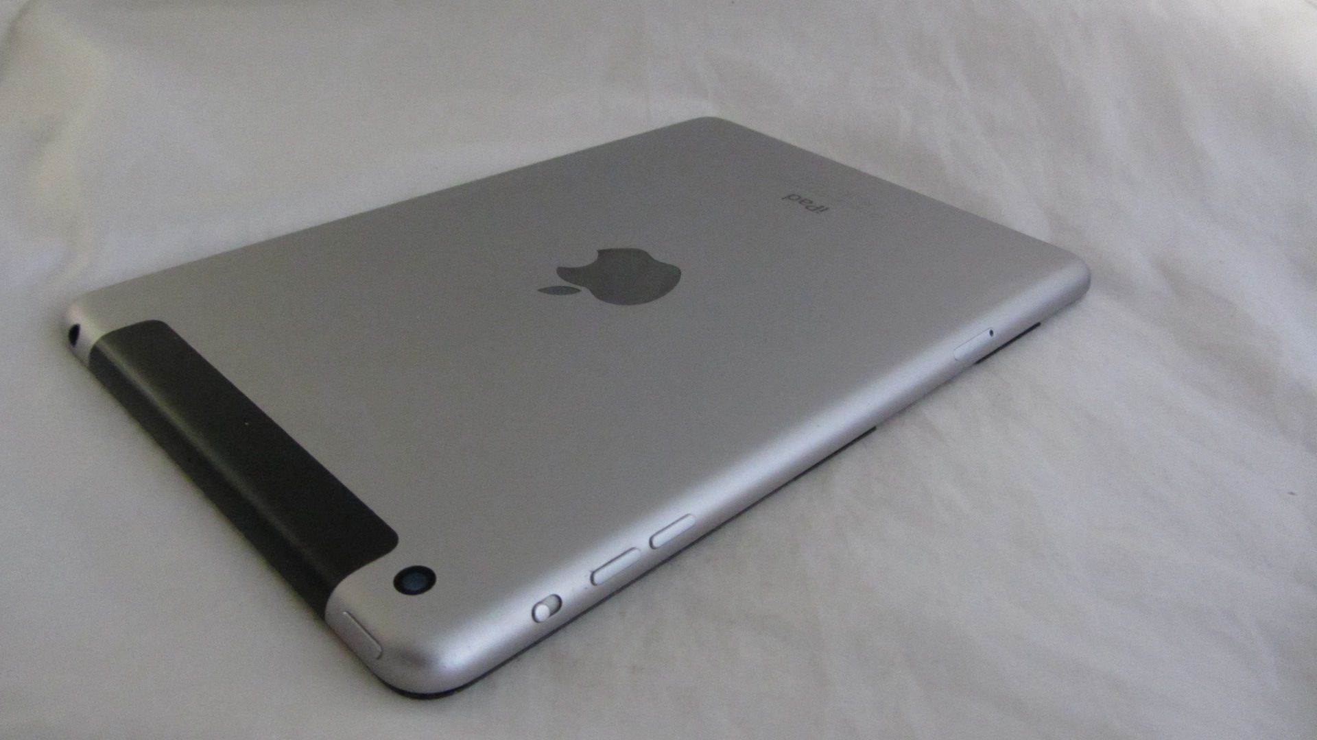 Apple iPad Mini 3 Wi-fi+4G Black - фото фото фото 4