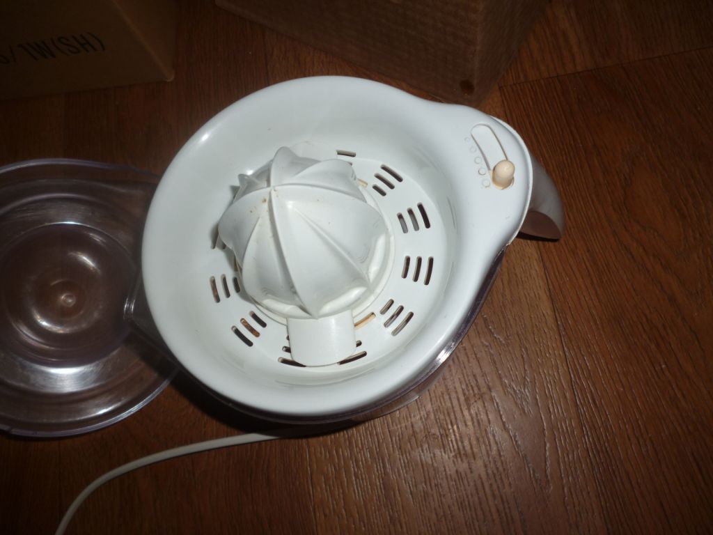 соковыжималка  Philips HR 2744/46 для цитрусових - фото фото фото 1