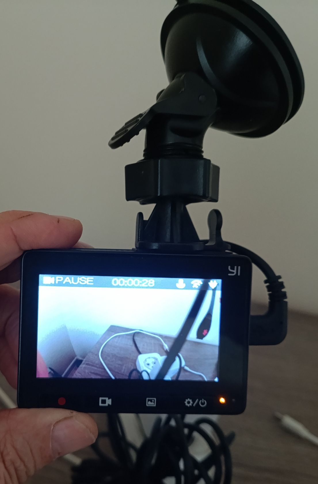 Відеоеєстратор Xiaomi YI Smart Dash Camera - фото фото фото 1