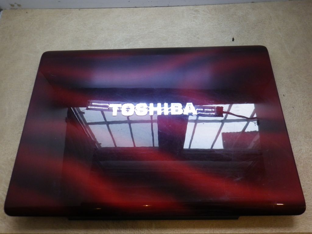 Б/У Кришка матриці без рамки на TOSHIBA SATELLITE X205 - фото фото фото 6