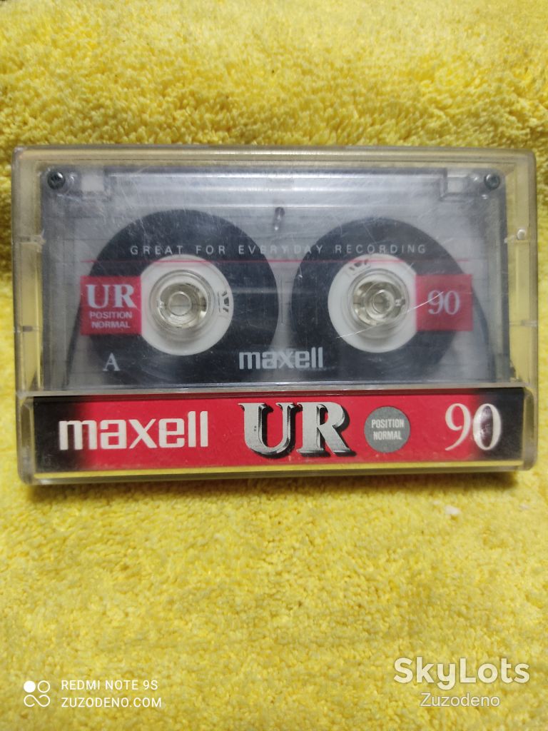 Б/У Аудио кассета MAXELL UR 90 - фото фото фото 0
