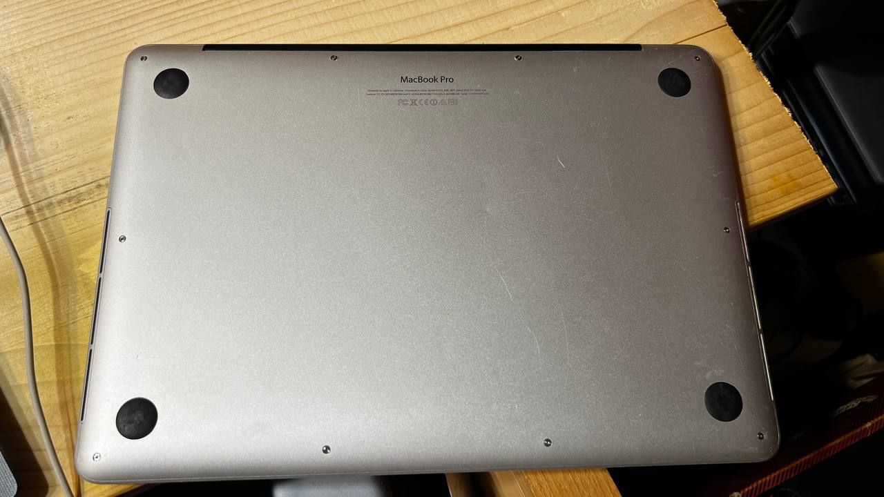 Apple MacBook Pro A1502 - фото фото фото 3